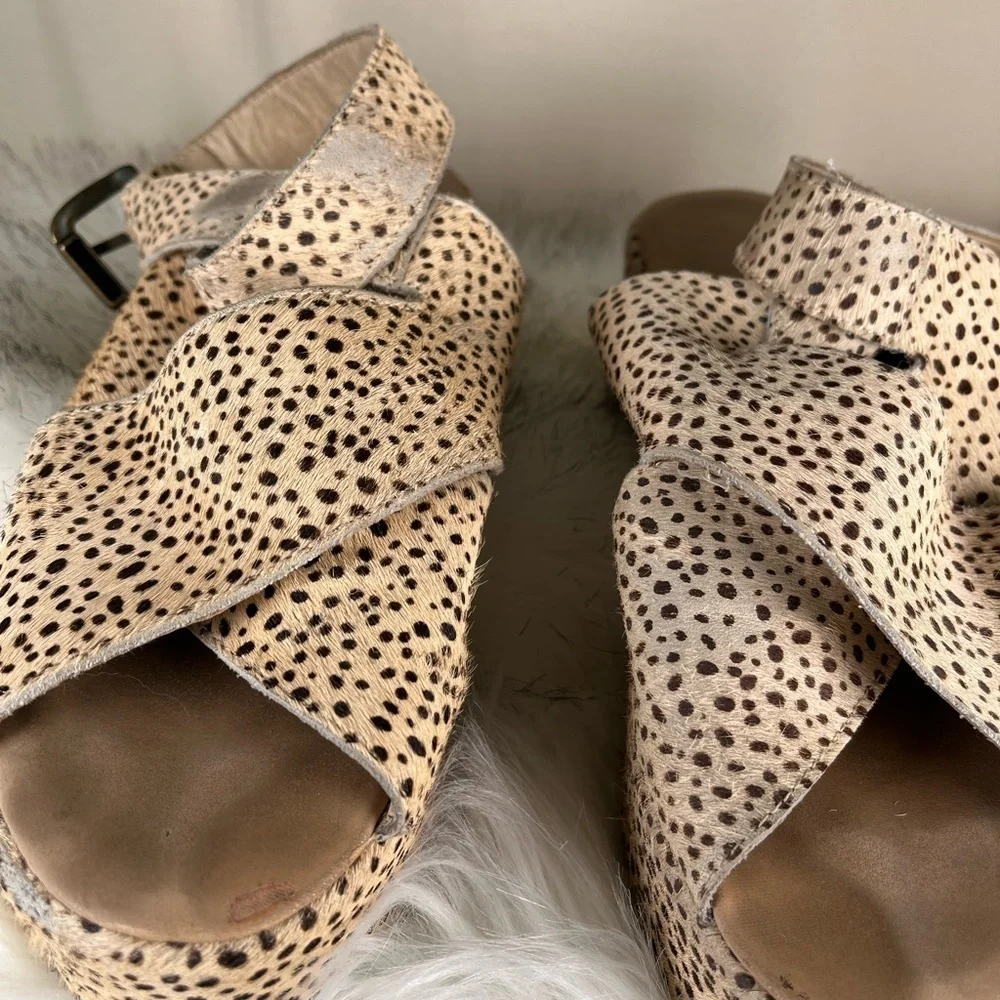 Leopard Print Platform Sandals with Faux Fur